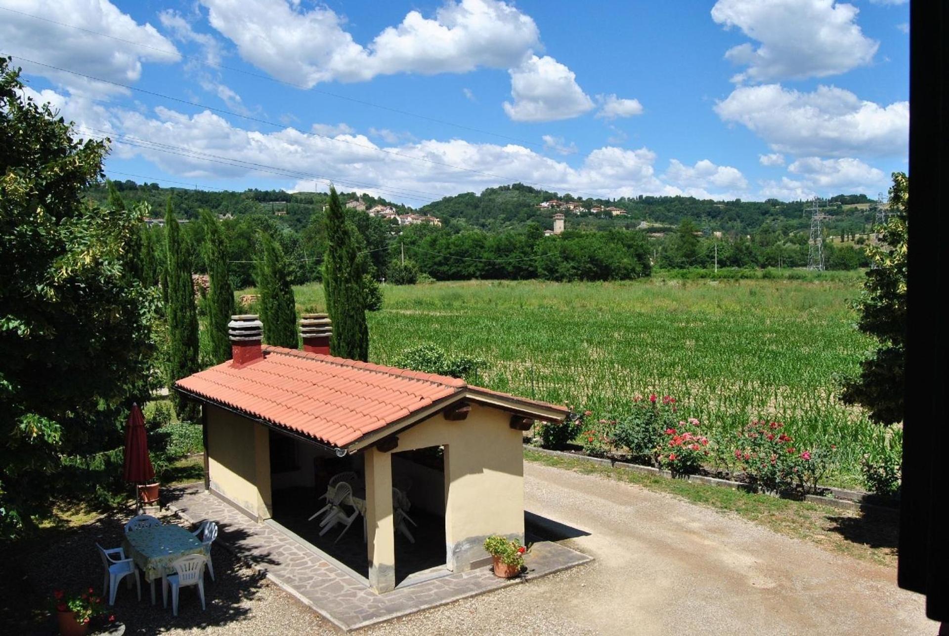 Charmantes Ferienhaus In Piani Della Rugginosa Mit Grossem Garten Реджелло Екстер'єр фото