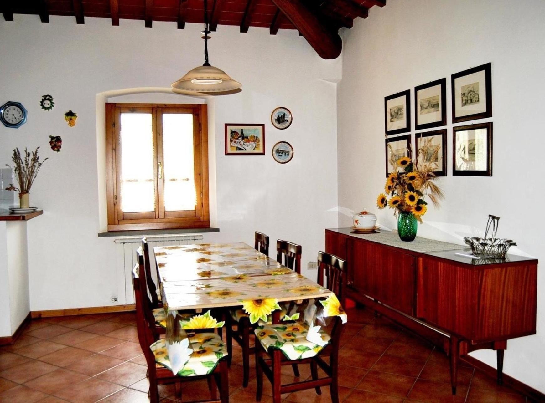 Charmantes Ferienhaus In Piani Della Rugginosa Mit Grossem Garten Реджелло Екстер'єр фото