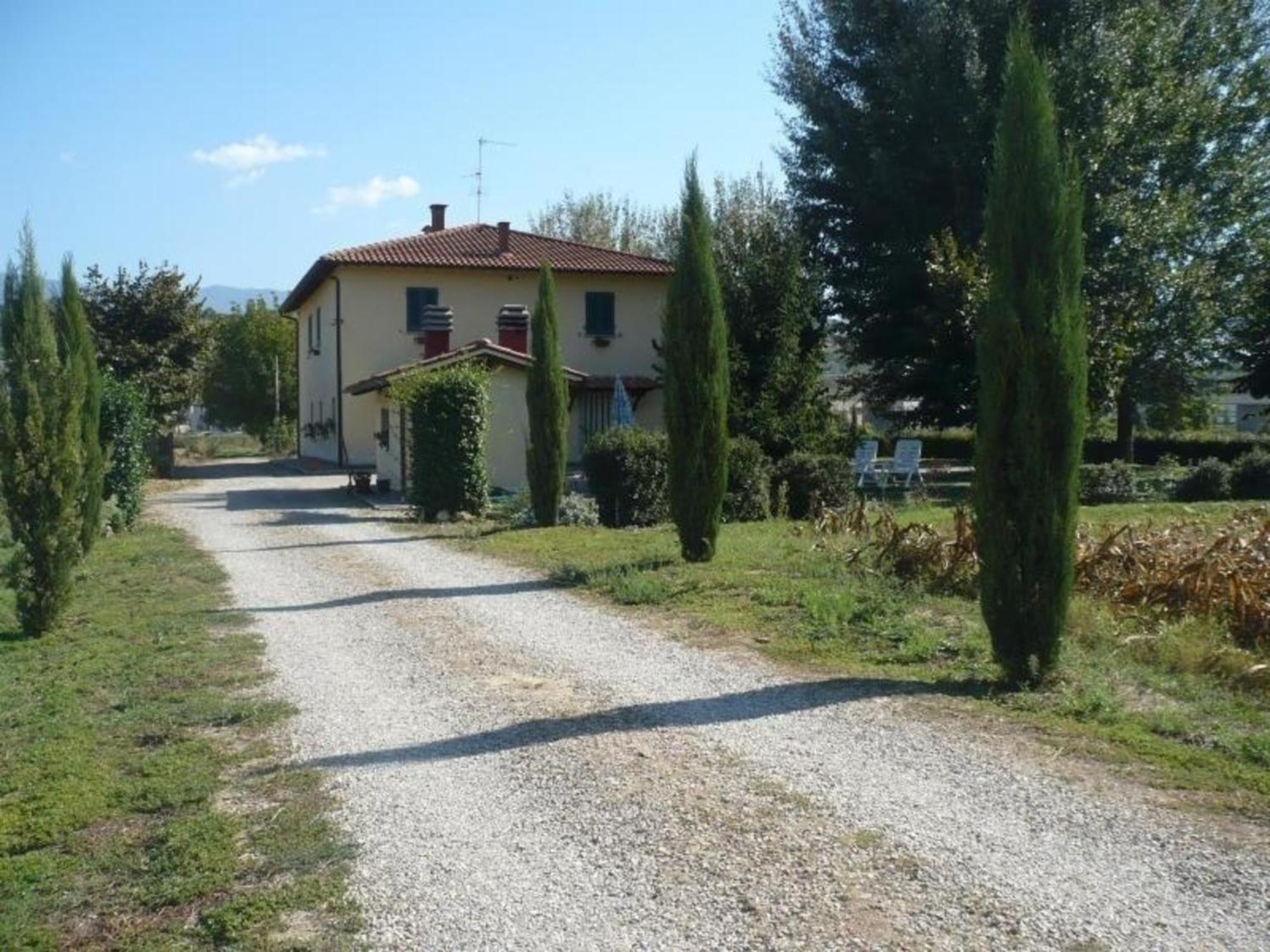 Charmantes Ferienhaus In Piani Della Rugginosa Mit Grossem Garten Реджелло Екстер'єр фото
